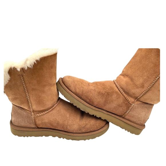 UGG Bailey Button II Brown Shearling Winter Boots Size 9 - Picture 5 of 6